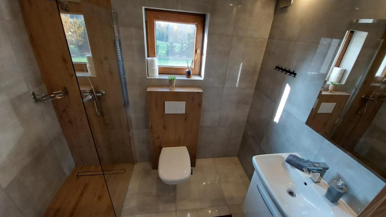 Domek Z Kominkiem Nad Jeziorem Z Jacuzzi Ogrodowym Sumowo (Sejny) Exterior foto